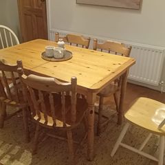 table and chairs