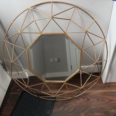 decorative mirror