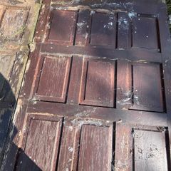 Garage doors/gates