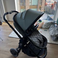 stroller