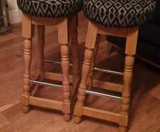 Classic Soft Oak High Bar Stool with Black Diamond Seat (2 set)