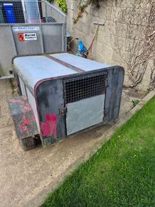dog trailer