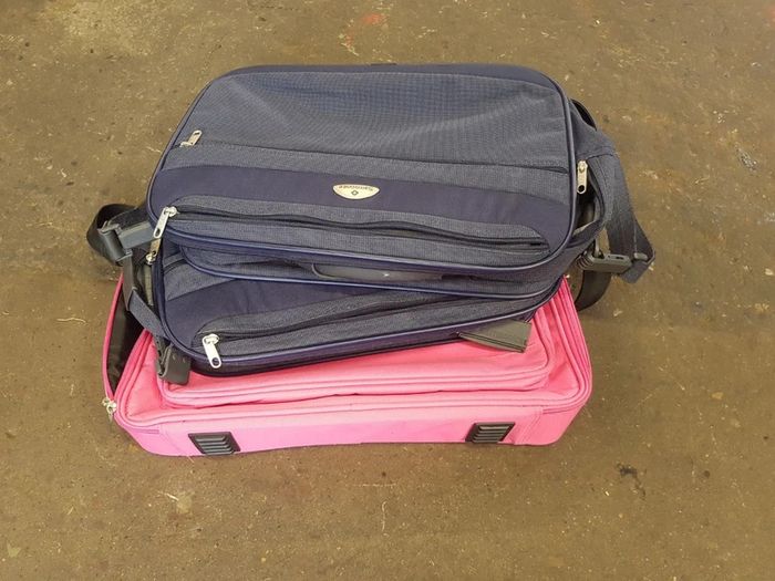 Selection of laptop bags x3