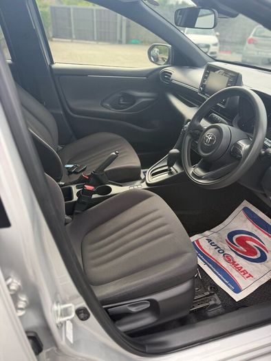 2020 Toyota Yaris 1 litre petrol