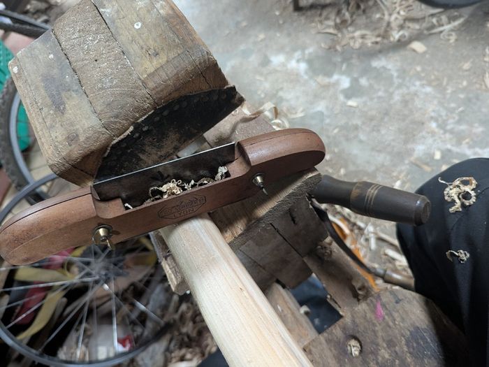 Chairmakers Scraper