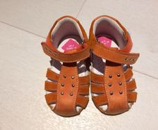 Baby Girl sandals UK 2, worn twice