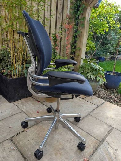 ergonomic office chair