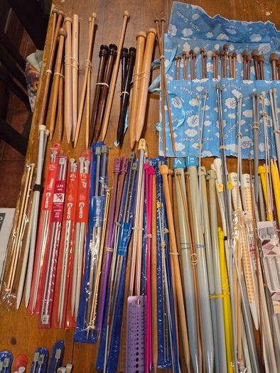 180 Pairs of Knitting Needles + Extras