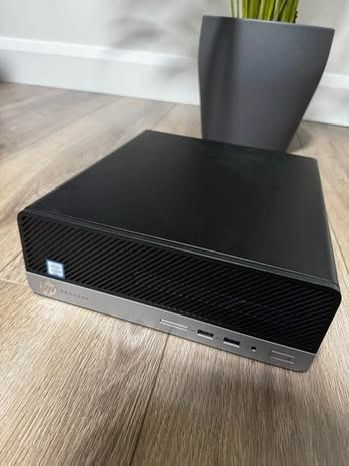 PC Grade A condition looks and works like new!