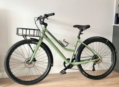 Cannondale Treadwell Hybrid Bike