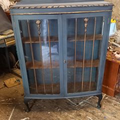 Victorian glass cabinet