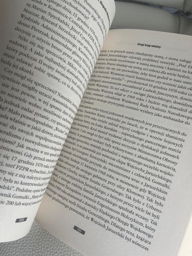 ksiazka Czerwony Slepowron Biografia Wojciecha Jaruzelskiego Twarda Oprawa