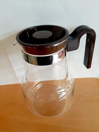 Pyrex coffee jug