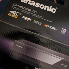 Panasonic UB 820 4K Blu ray player (bnib)