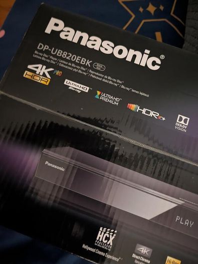 Panasonic UB 820 4K Blu ray player (bnib)