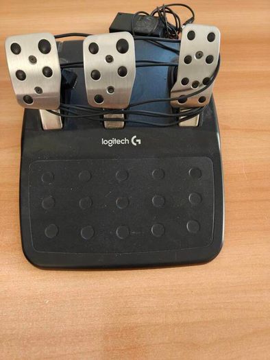 driving kit (Logitech g29 Xbox only)