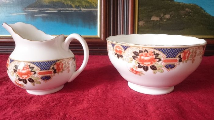 Vintage Plant Tuscan Imari 15 Piece Gold Gilt Tea Set For 4 Person Setting Made In England