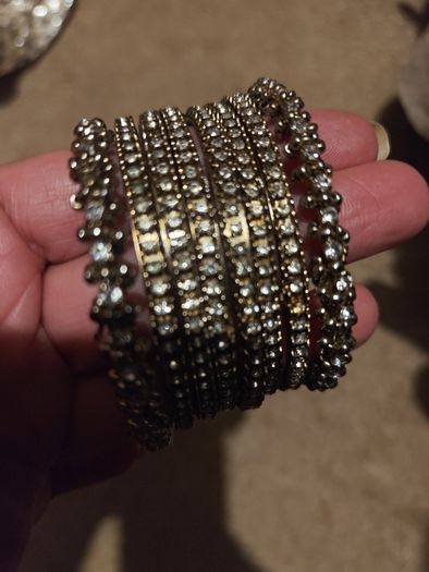 bangles