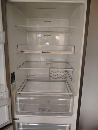 Fridge freezer