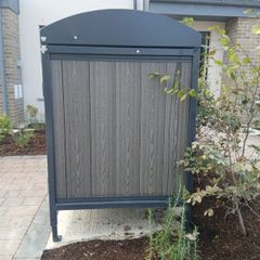 Bin store