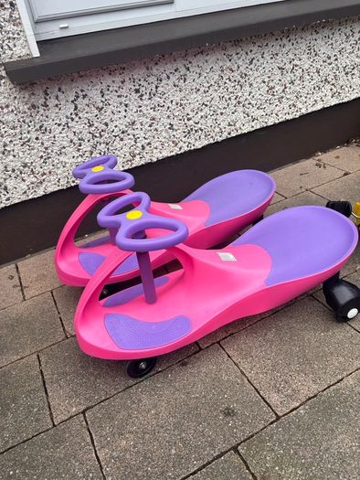 kids swivel cart