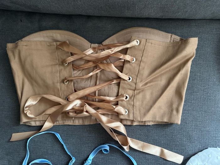5 Cropped Tops, size S