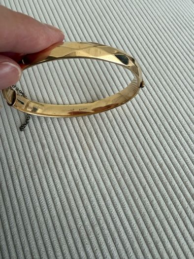 Stunning Vintage Mid-Century 9ct Gold "B.Core" Geometric Faceted Hinged Bangle