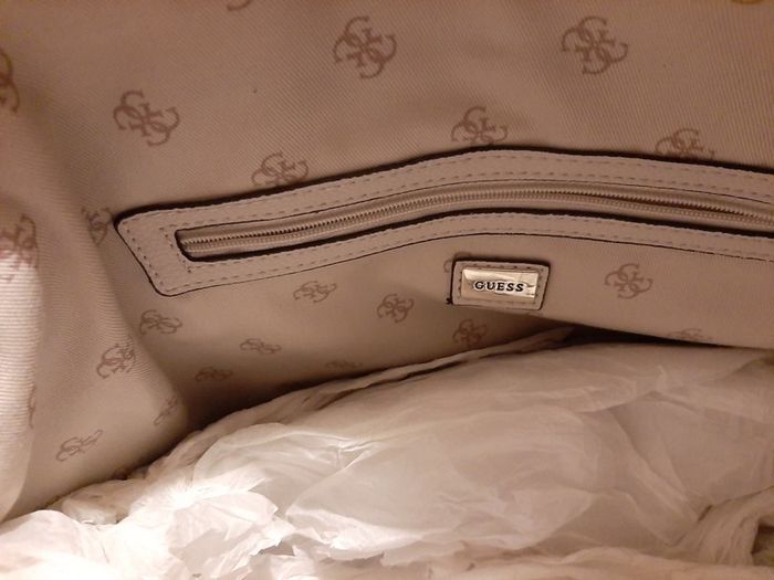 new genuine guess bag tag attached