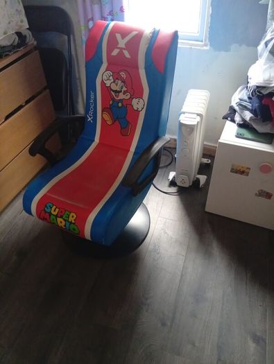 gaming chair