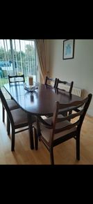 Mahogony Dining table & chairs