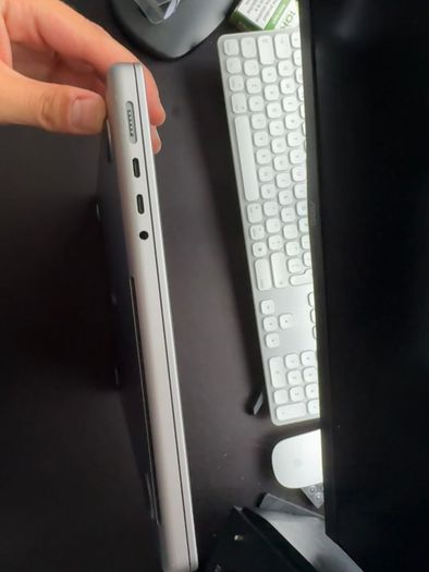 MacBook Pro 14-Inch