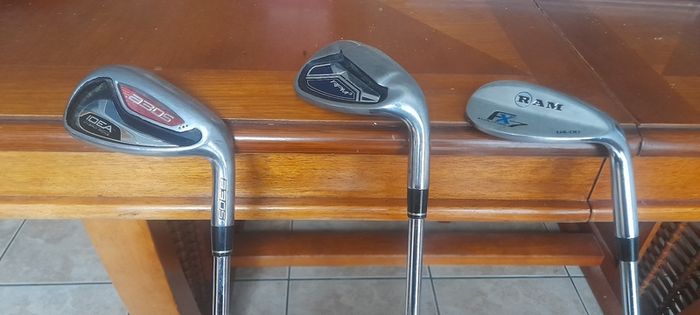 Golf clubs