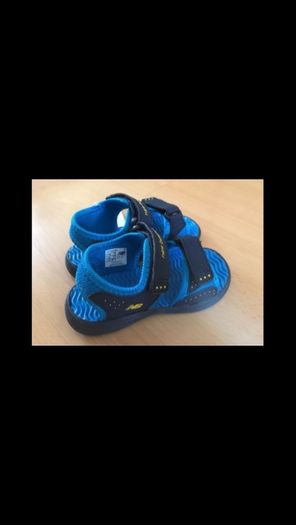 NB Sandals 10uk