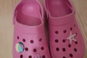 Girl's crocs