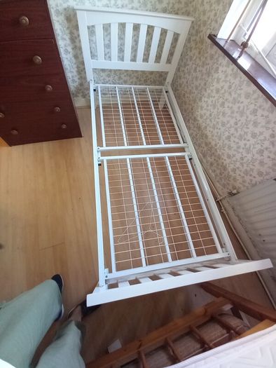 single bed