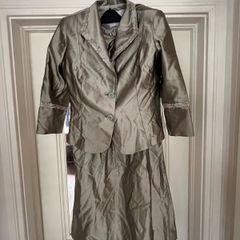 Louis Civit 3 piece skirt suit