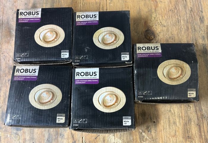 robus downlights