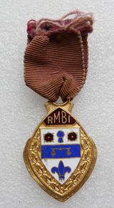 Vintage 1957 Royal Masonic R.M.B.I. Steward Enameled Medal / Badge