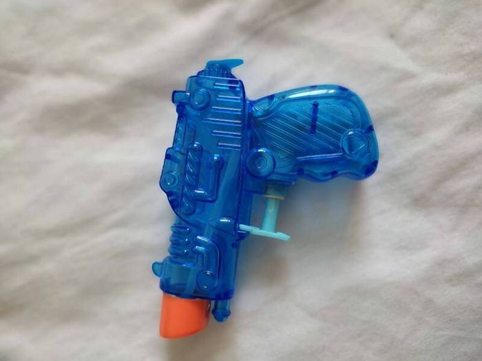 water pistol