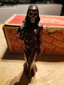 Marvel Lady Death diamond select figure