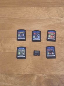 5 PSVita Games Bundle + 4gb  Memory Card