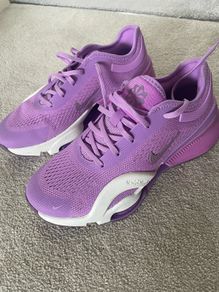 nike trainers
