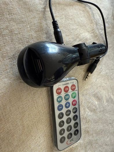 car Fm transmitter with remote control