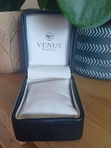 Vintage Venus SL Watch Box (no watch)