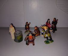 Lord of the Rings Minifigures - Lego scale