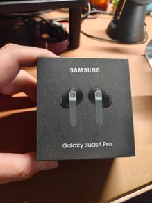 Samsung Galaxy buds pro 4 - new