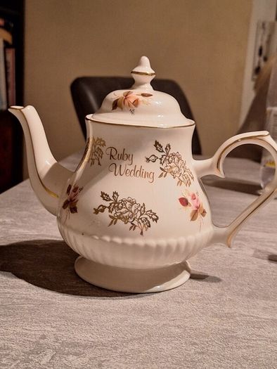 Teapot/China Ruby Wedding Teapot .. Heavly Reduced