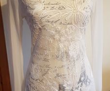Size 8 White Lace Top