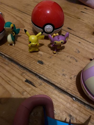 Pokemon toys