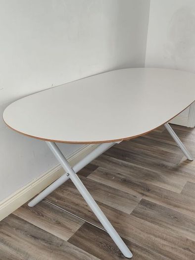 Oval White Dining Table 4 To 6 Seats